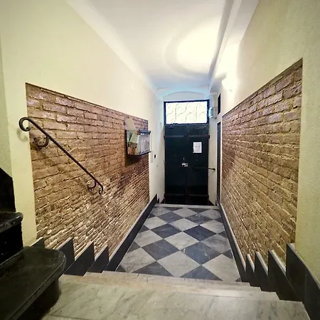 Antica Dimora Del Fieno Apartment Genua